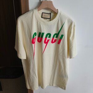 Gucci Classic Logo Print T-Shirt